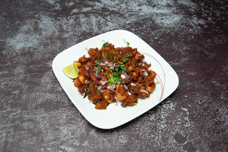 Chicken Kaju Pakoda (Boneless)